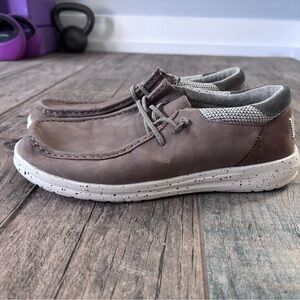 Men’s Hey Dude Paul Shoes Size 8 | Worn Once | Casual Comfort